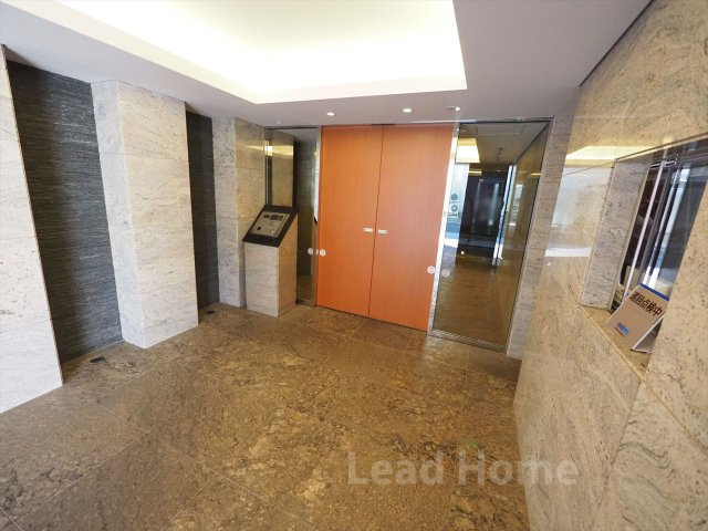 【エントランス】 | マストレジデンス世田谷代田