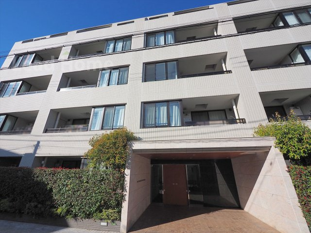 【外観】 | マストレジデンス世田谷代田