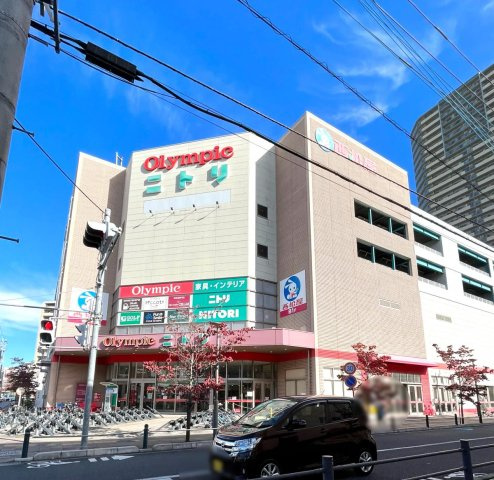 レオパレスアンドゥドゥの周辺