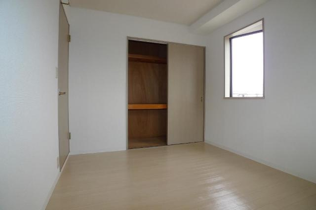 グランディールYOKOYAMA　Ⅱ(グランディールヨコヤマ)の内装|洋室