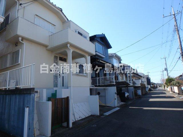 川越市川鶴中古戸建の前面道路含む現地写真