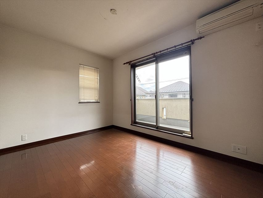 リフレMKハウスの洋室|きれいな洋室です