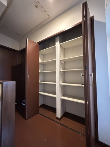 リフレMKハウスの収納|ちょっとした収納スペースも充実しています