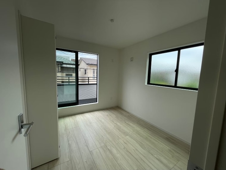 東大宮戸建の寝室|落ち着いて過ごせるお部屋なので、寝室にいかがでしょうか