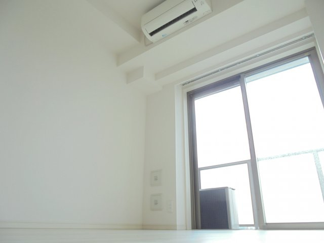 グランカーサ市川国府台の洋室