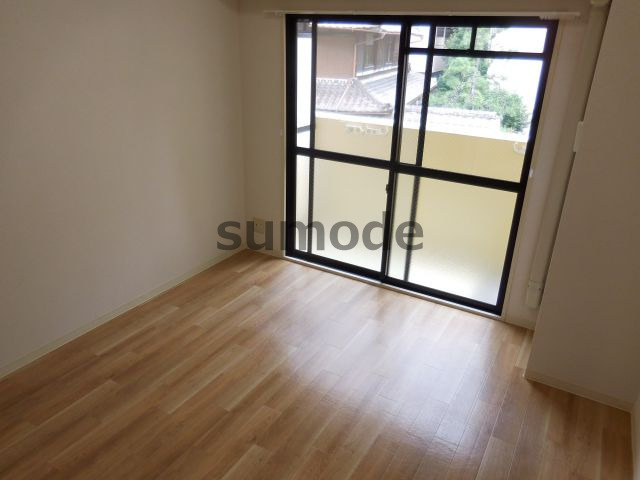 高槻市上田辺町の賃貸マンションの内装