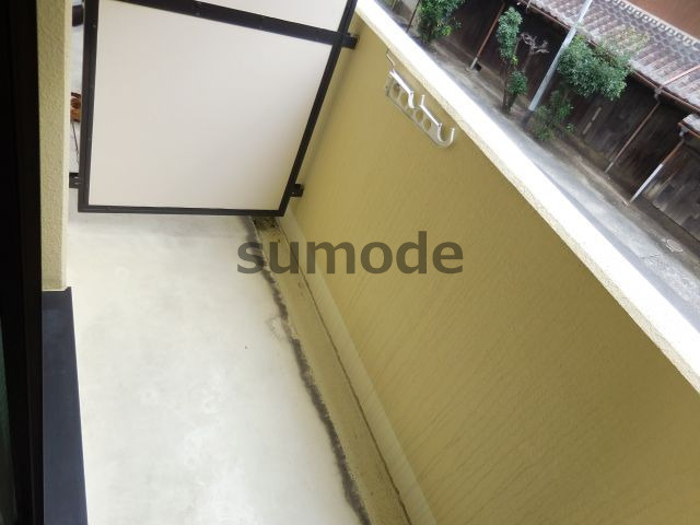高槻市上田辺町の賃貸マンションのバルコニー