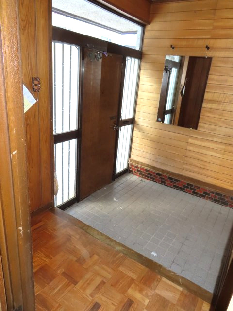 北見市山下町２丁目３番９号　中古売家の玄関|玄関内観写真です。