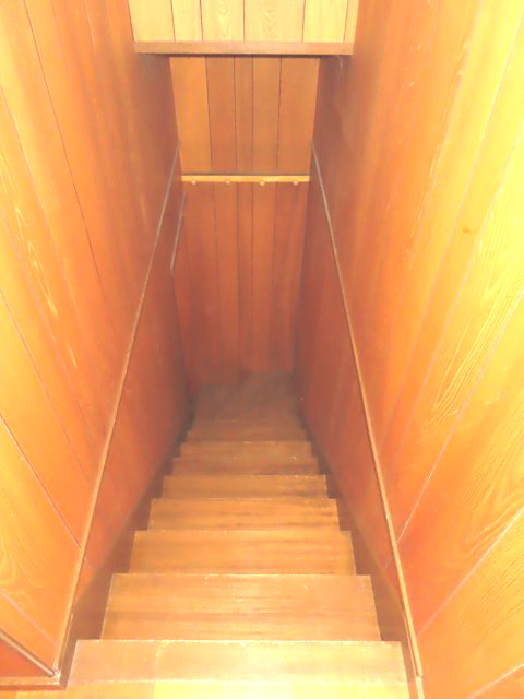 北見市山下町２丁目３番９号　中古売家のその他共用部分|階段です