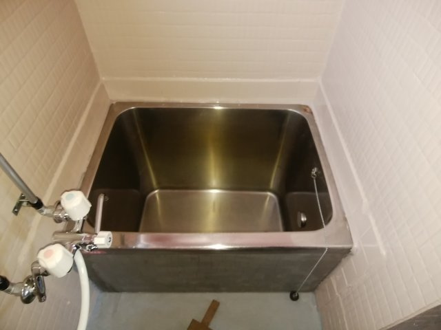 豊川17-28借家の浴室