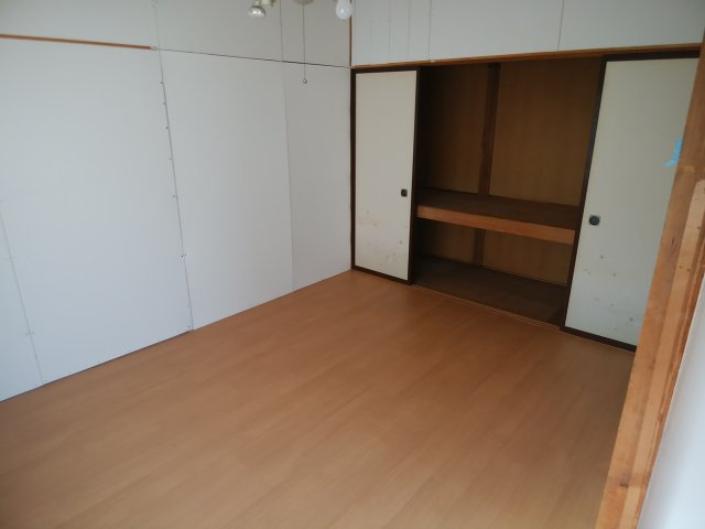 豊川17-28借家の内装