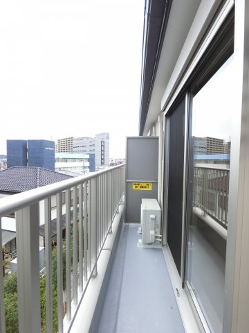 【バルコニー】