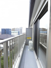 【バルコニー】