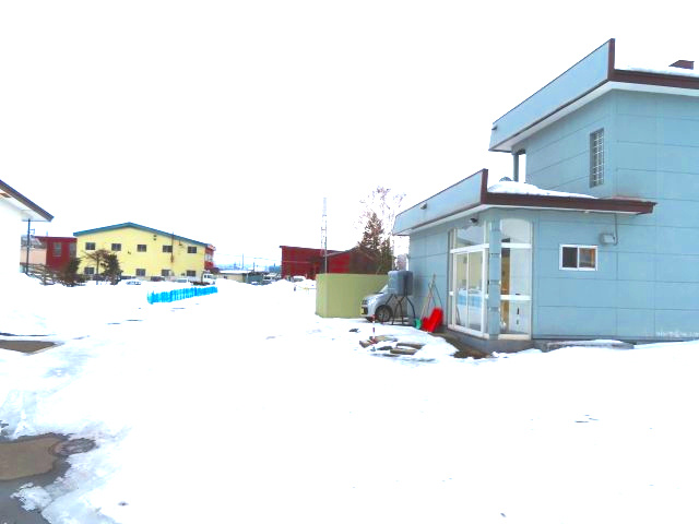 北見市西三輪３丁目７５２番地１２８　中古売家の前面道路含む現地写真|東側前面道路含む【北方向】現地写真です。