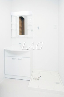 【洗面所】 | ミリアビタ津田沼 | 洗面台です。