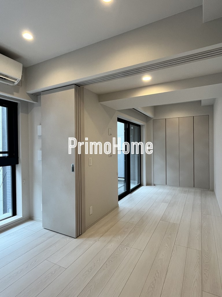 ルフォンプログレ神田プレミアの居間・リビング