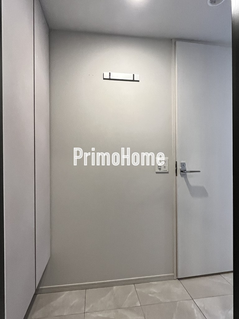 ルフォンプログレ神田プレミアの玄関