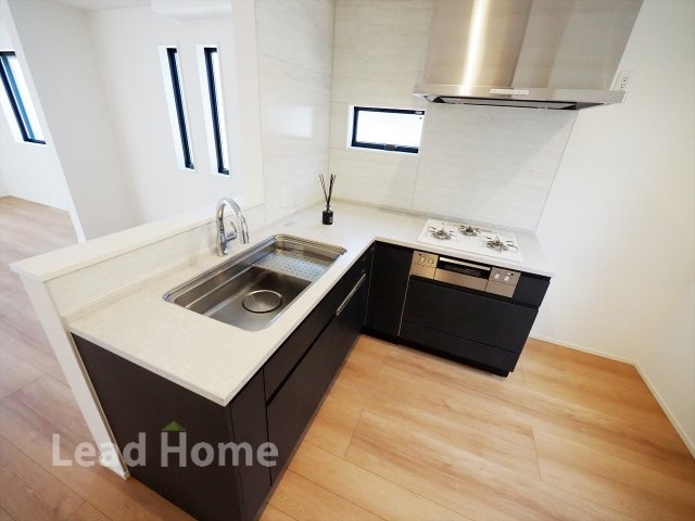 【キッチン】 | 世田谷区北沢1丁目 | 使い勝手の良いＬ字型システムキッチン！食洗機付き。