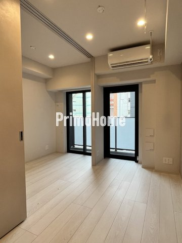 ルフォンプログレ神田プレミアの居間・リビング