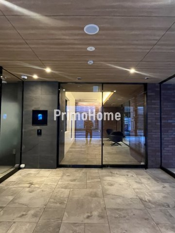 ルフォンプログレ神田プレミアのエントランス