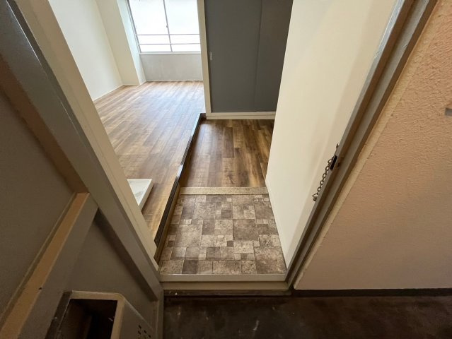 カーサバレンシア|名古屋市の賃貸ならMy賃貸の玄関|カーサバレンシア