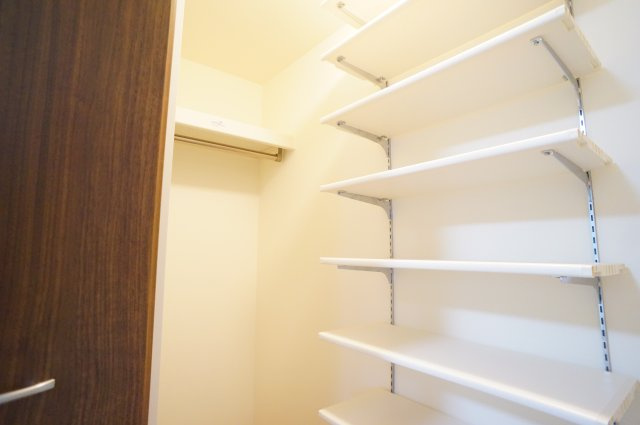 メゾン三条のトイレ