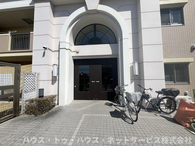 ヒューマンスクエアグランロマーニャの和室