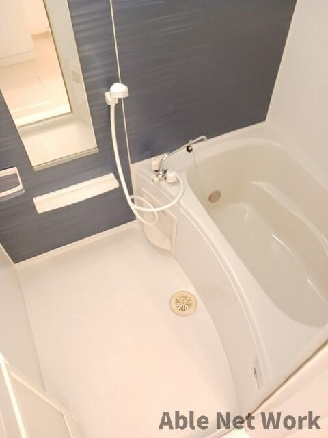 ウェリナⅡの浴室|追い焚き、浴室乾燥機付き