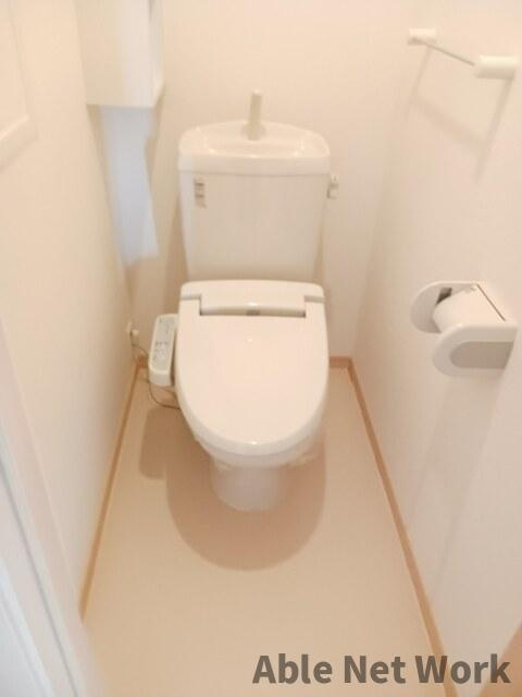 ウェリナⅡのトイレ|温水洗浄便座