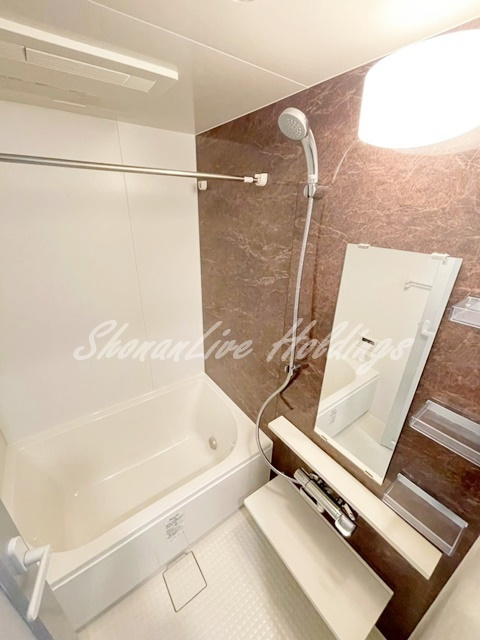 AMOUR HONATSUGI の浴室|浴室乾燥機完備♪