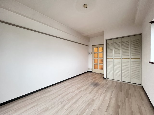 第2まやハイツの居間・リビング