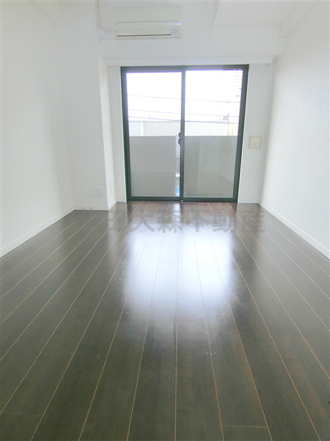 ルーブル西蒲田弐番館の居間・リビング