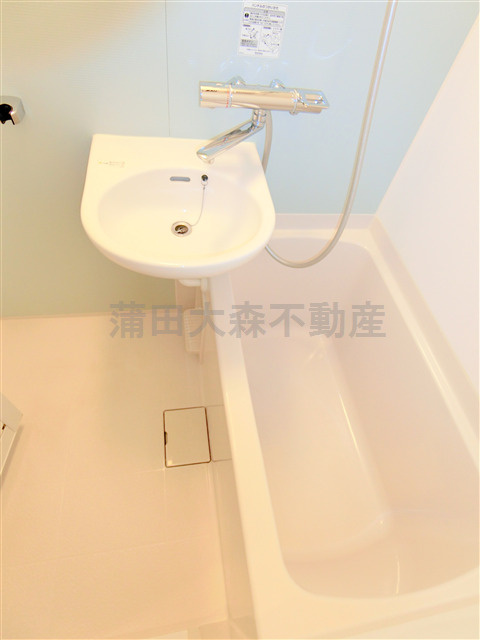 ルーブル西蒲田弐番館の浴室