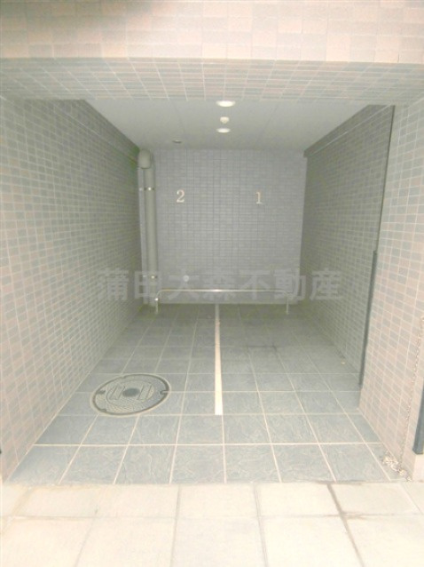 ルーブル西蒲田弐番館のその他共用部分|バイク置き場