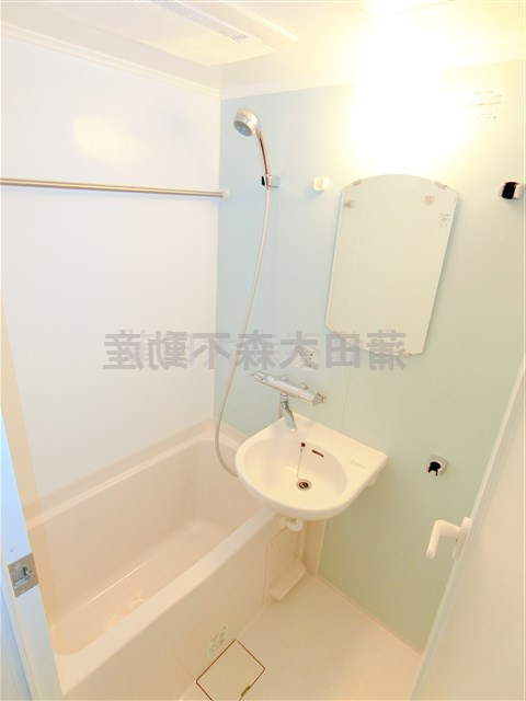 ルーブル西蒲田弐番館の浴室|浴室乾燥機付きのお風呂