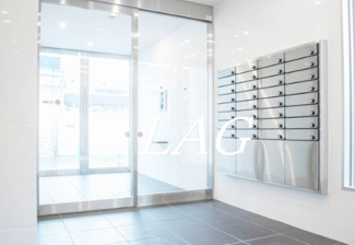 【エントランス】 | レオステーションフロント鬼越 | エントランスです。