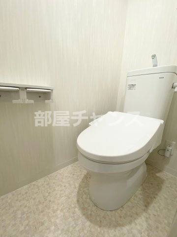 ドゥナーレ内浜町のトイレ|落ち着いた色調のトイレです