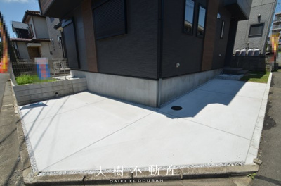 【駐車場】 | 座間市南栗原6丁目  新築戸建て　全１棟【仲介手数料無料】
