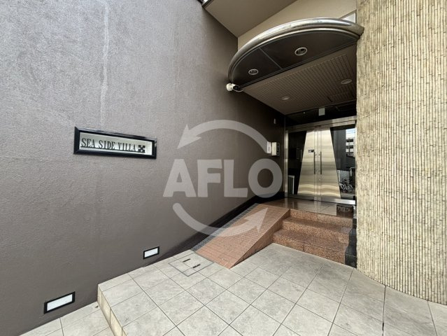 シーサイドヴィラ五番館のエントランス|シーサイドヴィラ五番館　エントランス