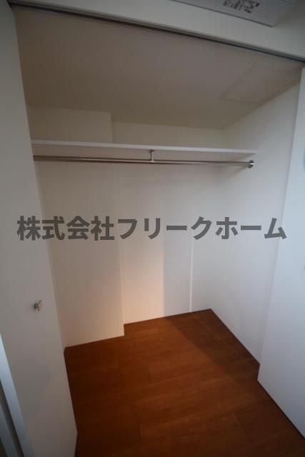 小金井市梶野町５丁目の賃貸マンションの収納