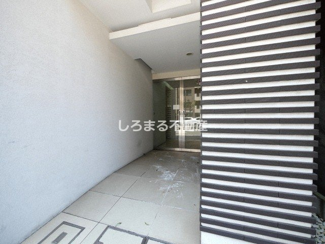 S・EファーストⅡのエントランス