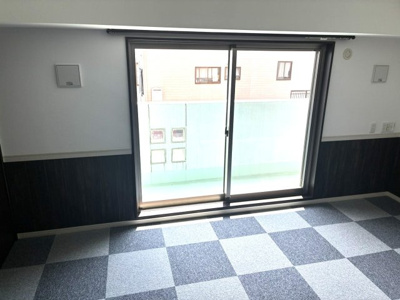 【洋室】 | ポムダムール