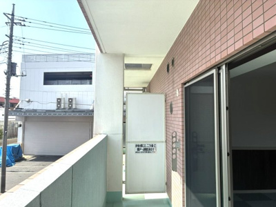 【バルコニー】 | ポムダムール