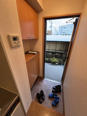 【玄関】 | スリーズ国立