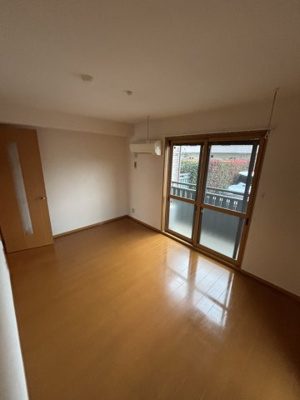 【居間・リビング】 | スリーズ国立