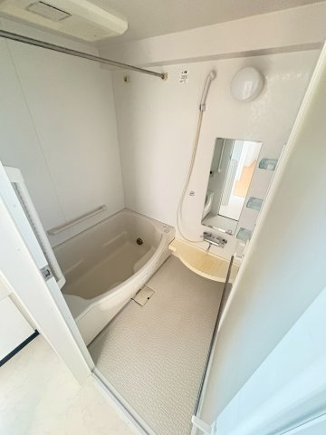 【浴室】