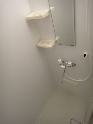 【シャワールーム】 | フォレスト杉山