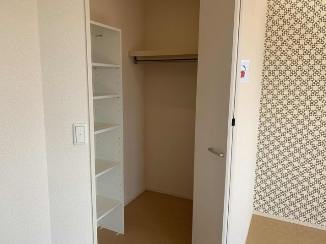 藤沢市菖蒲沢のアパートの寝室