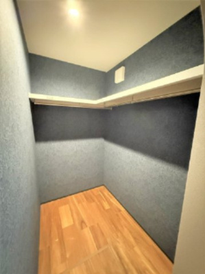 【収納】 | 【仲介手数料４７０万円が無料！】■プレミアムクラス■リビングダイニング前に広々バルコニー | 諸費用４７０万円ＯＦＦ！
決算特別キャンペーン！
家計応援の限界に挑戦中！
■唯一無二のプレミアムデザインハウス
■リビングダイニング前には広々バルコニー
■予約制内覧可能