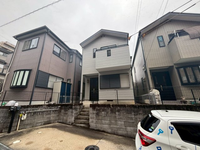 谷崎邸Ｃの駐車場